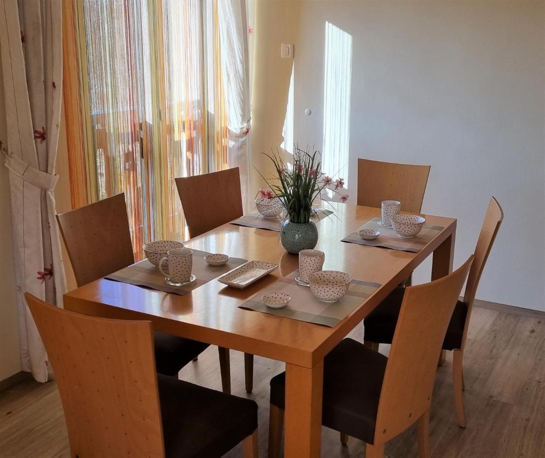 Apartments Ad 라덴치 외부 사진