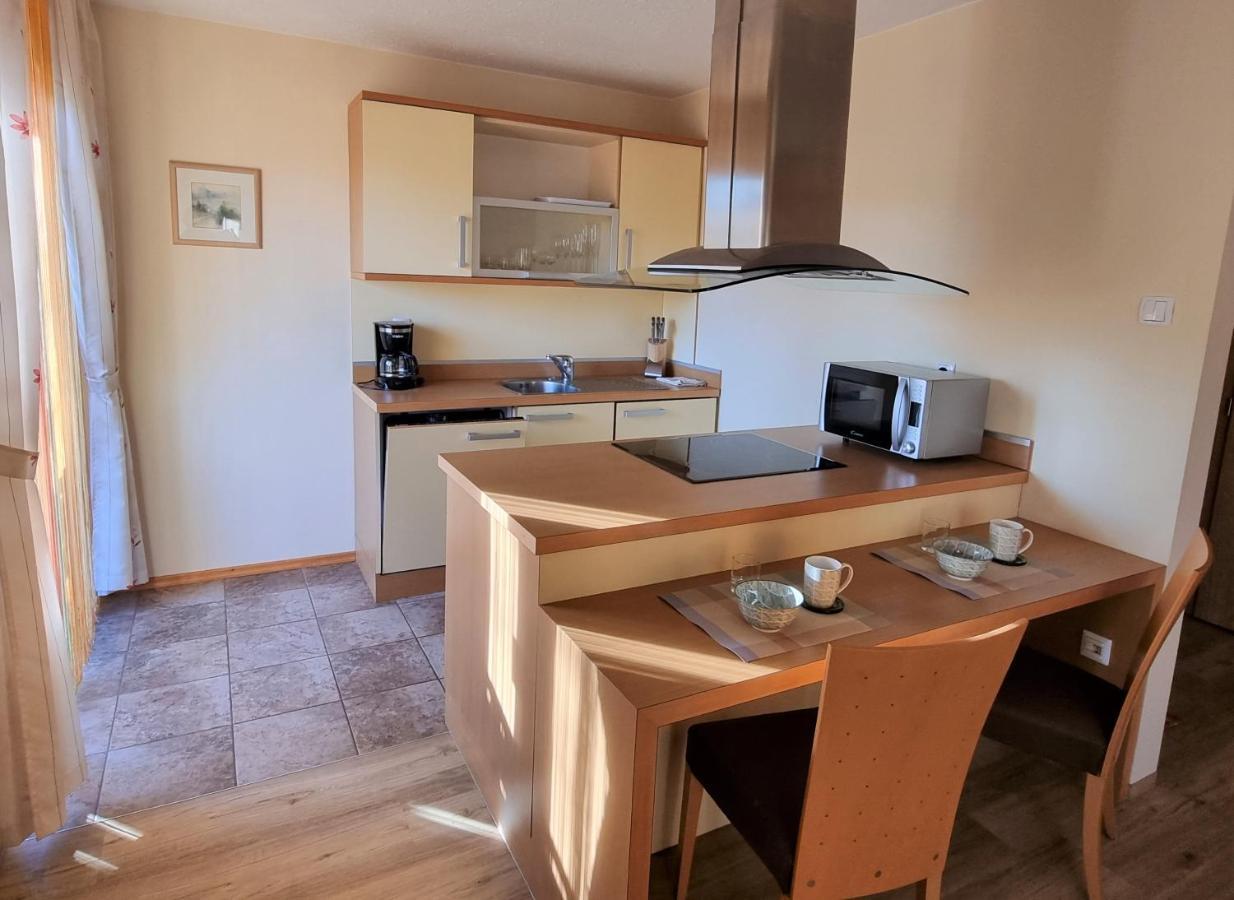 Apartments Ad 라덴치 외부 사진